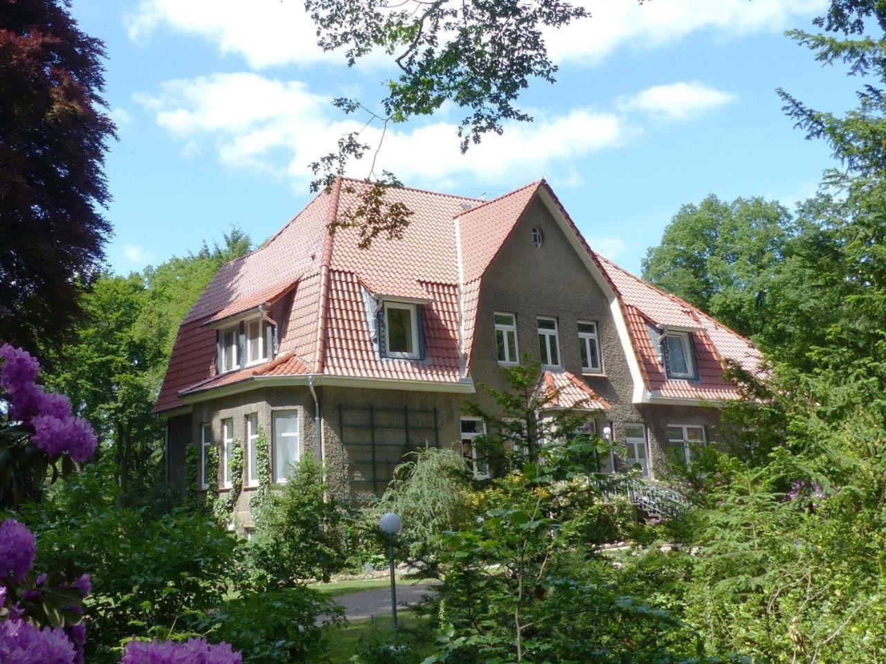 Forstgut Stuebeckshorn Guest House โซลเทา ภายนอก รูปภาพ